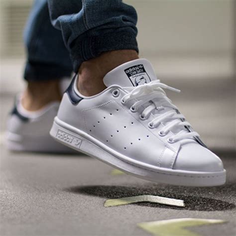 amazon adidas originals stan smith run white navy|adidas stan smith off white.